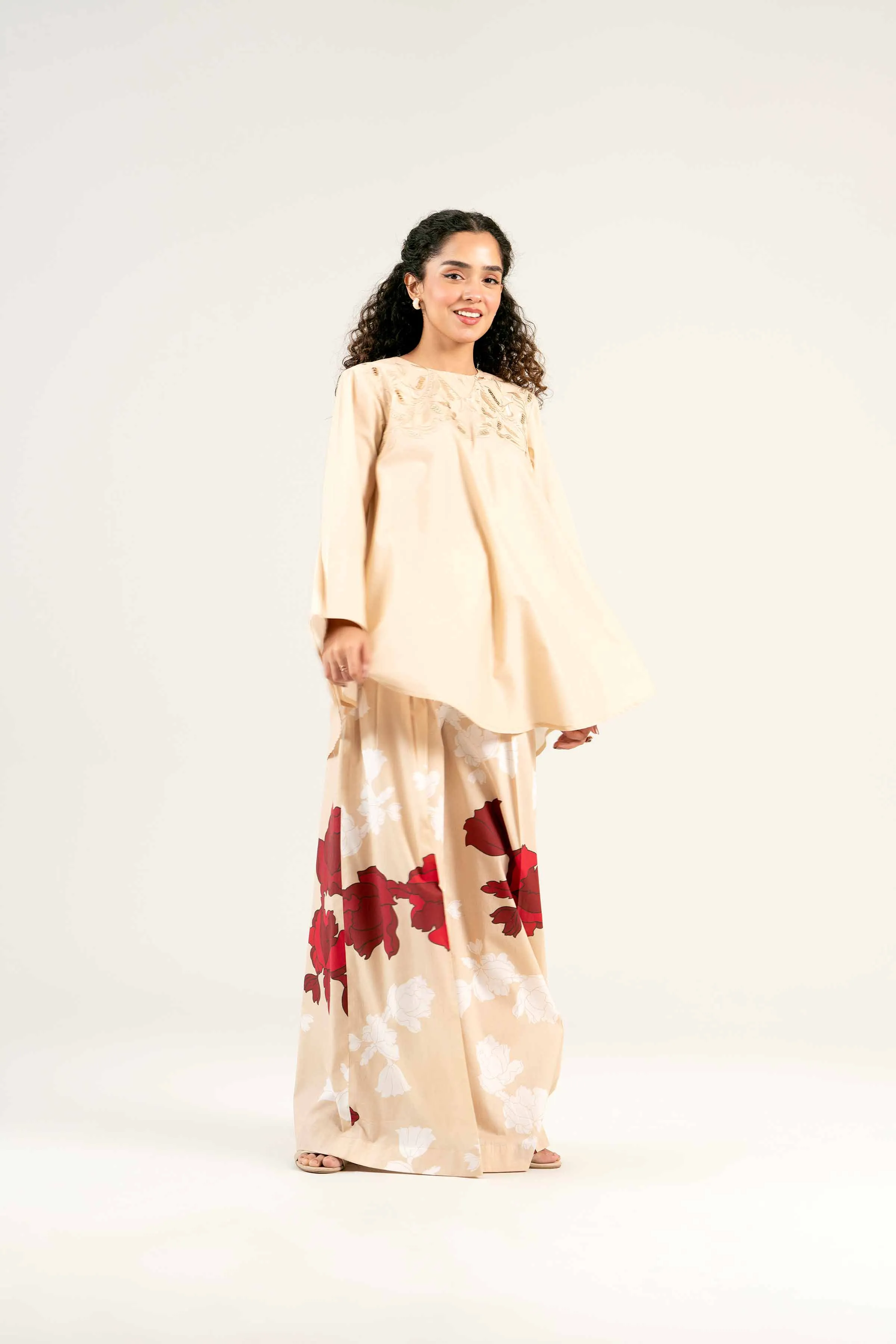 2 Piece - Printed Embroidered Suit - AS25-35