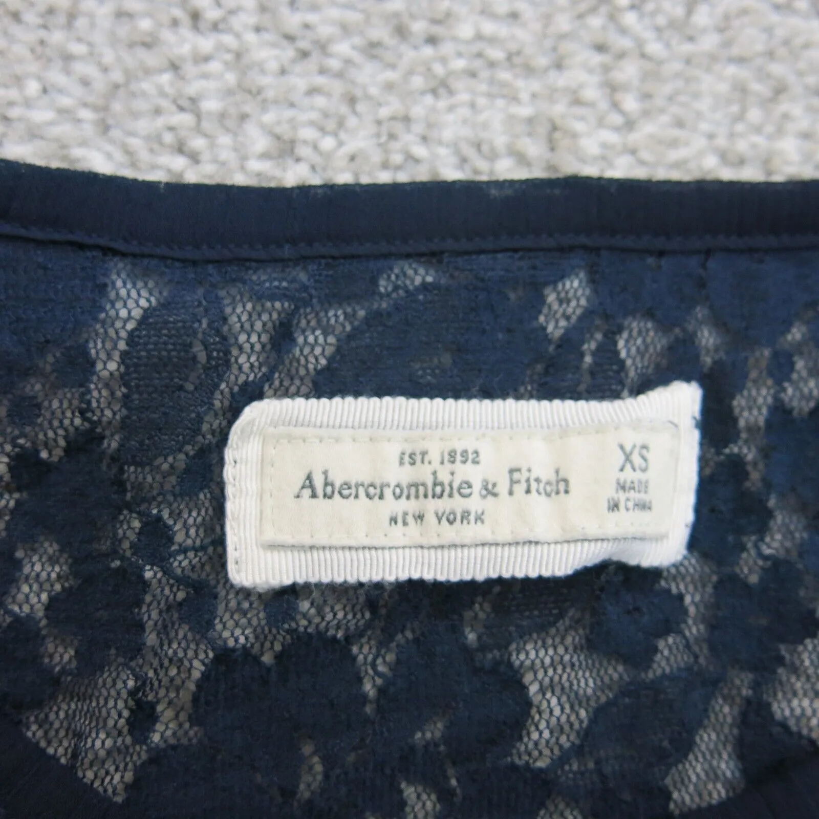 Abercrombie & Fitch Womens Floral Crochet Blouse Top Cap Sleeve Black Size XS