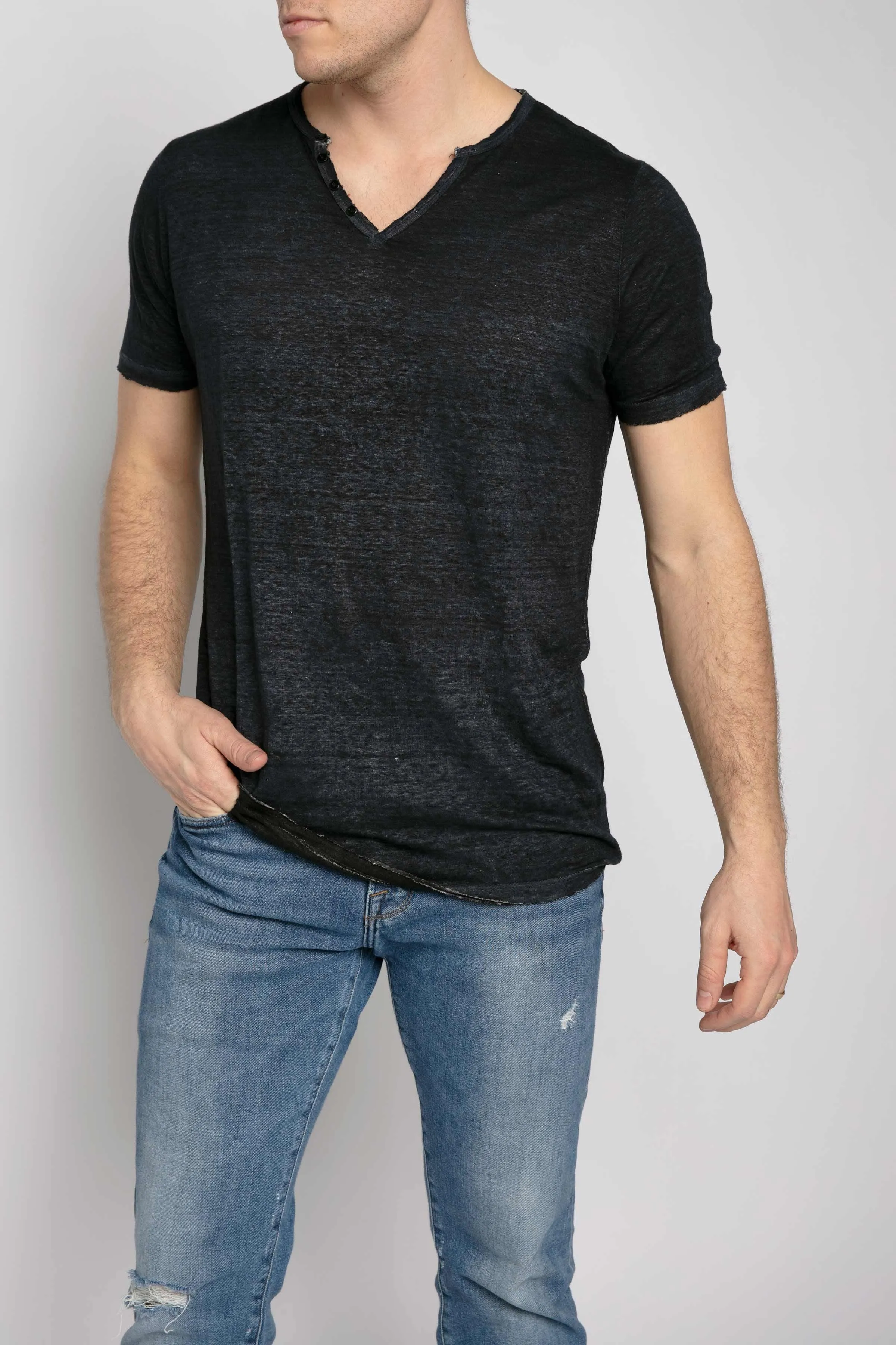 Linen T-Shirt in Navy