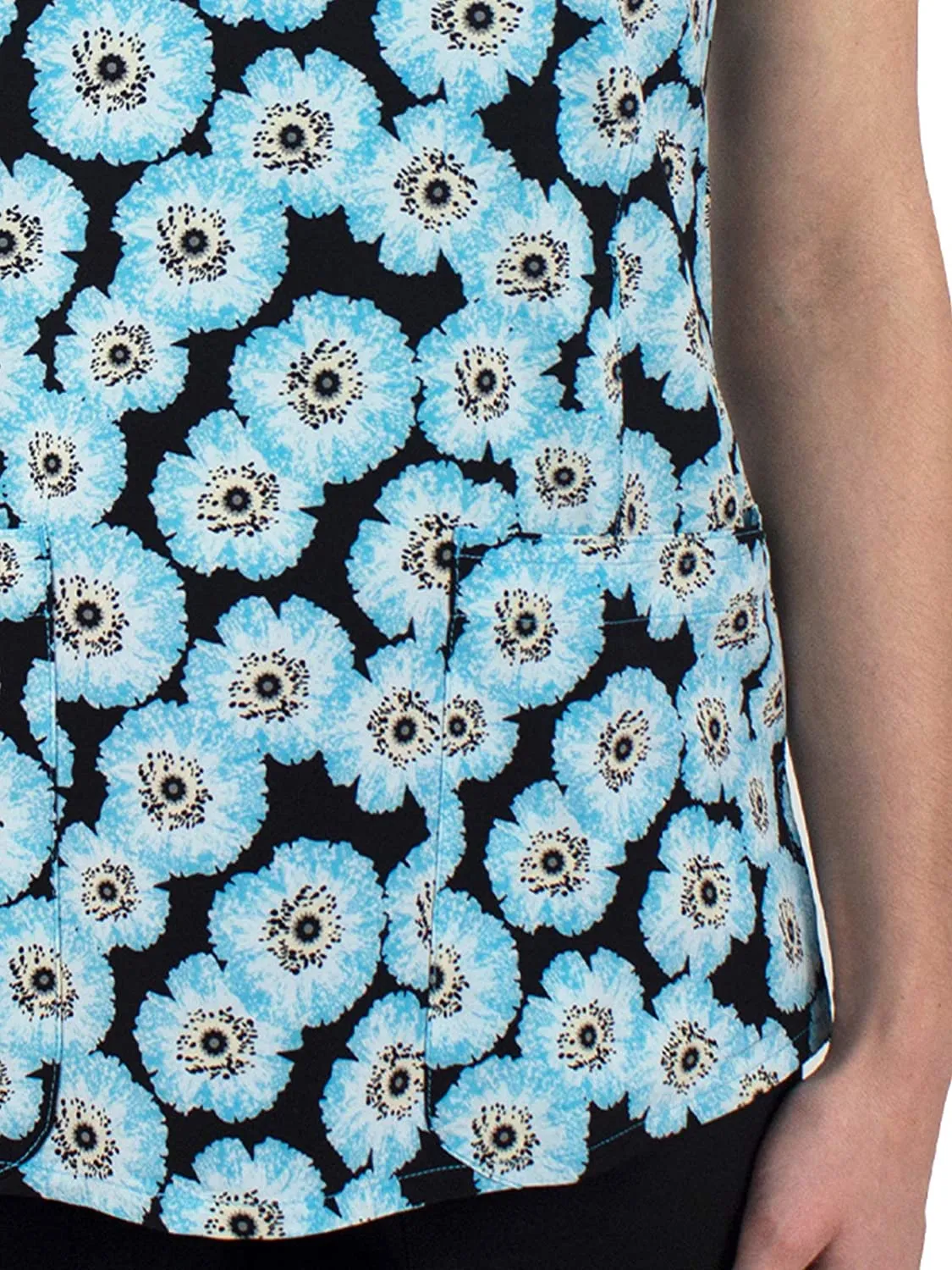 Maevn 1767 BLD Blossom Dreams Flowers Printed Curved V-Neck Top <br> Sizes S & M