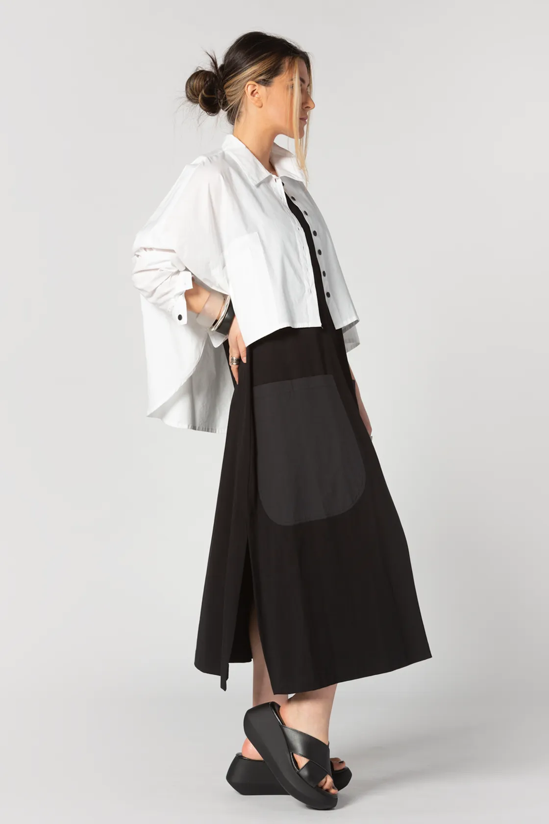Selavie Shirt in White Carnaby
