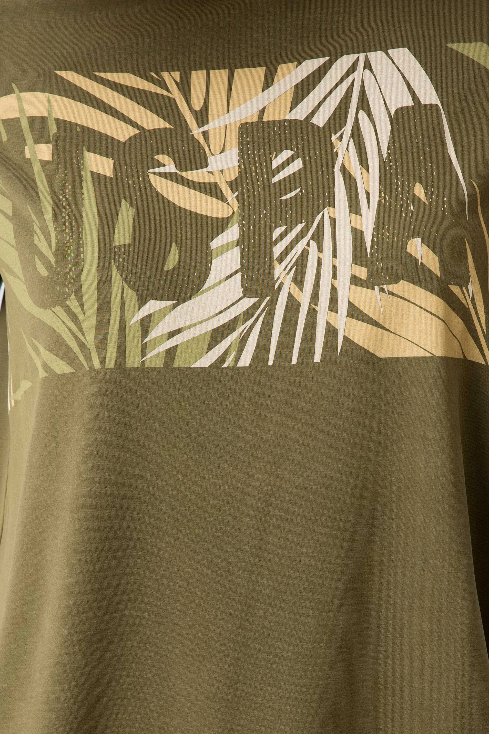 T-SHIRT KAKI À PIÈCE ET INSCRIPTION - 579100VR111