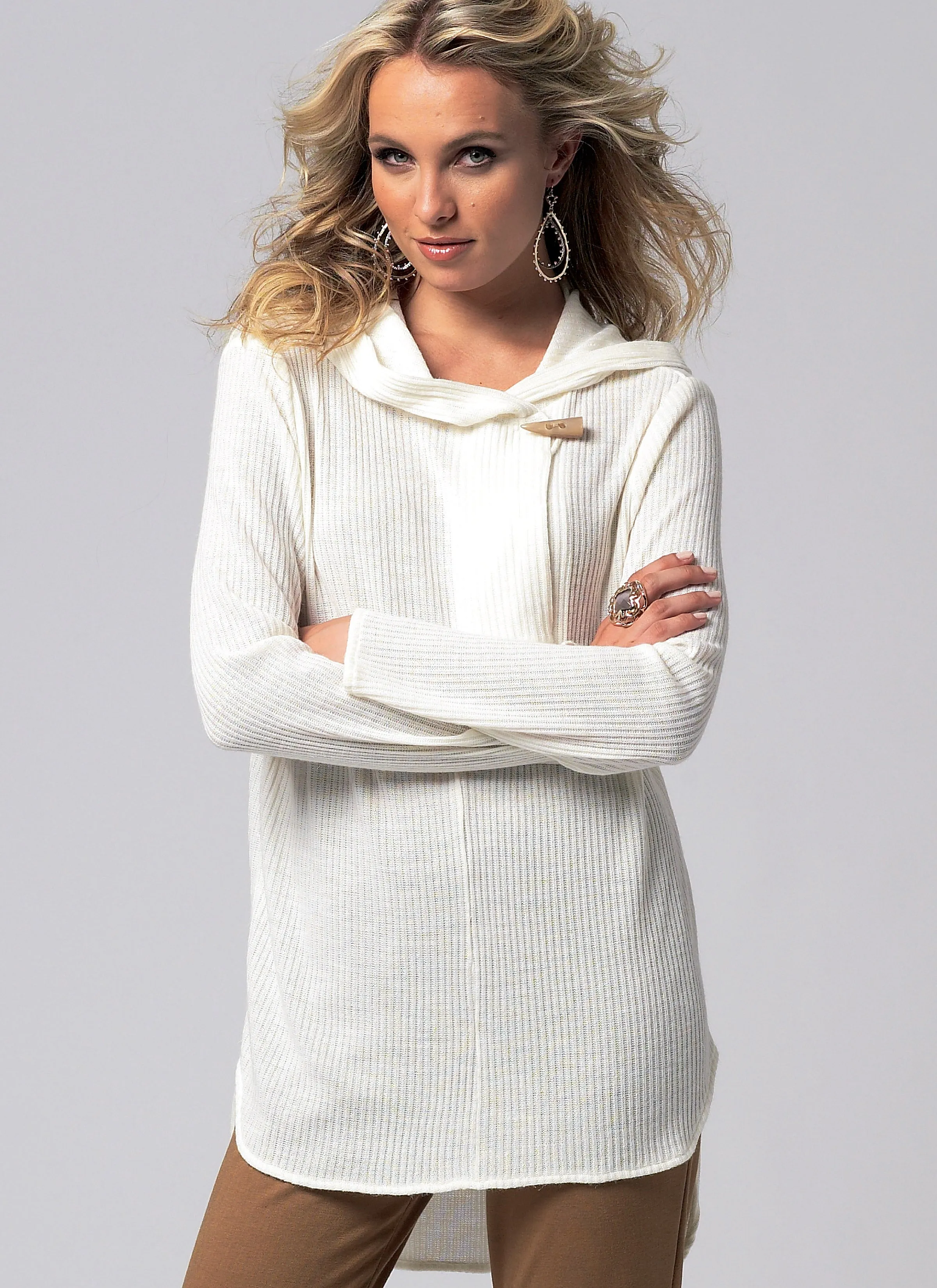 Vogue Pattern 8854 Misses' Tunic | Very Easy