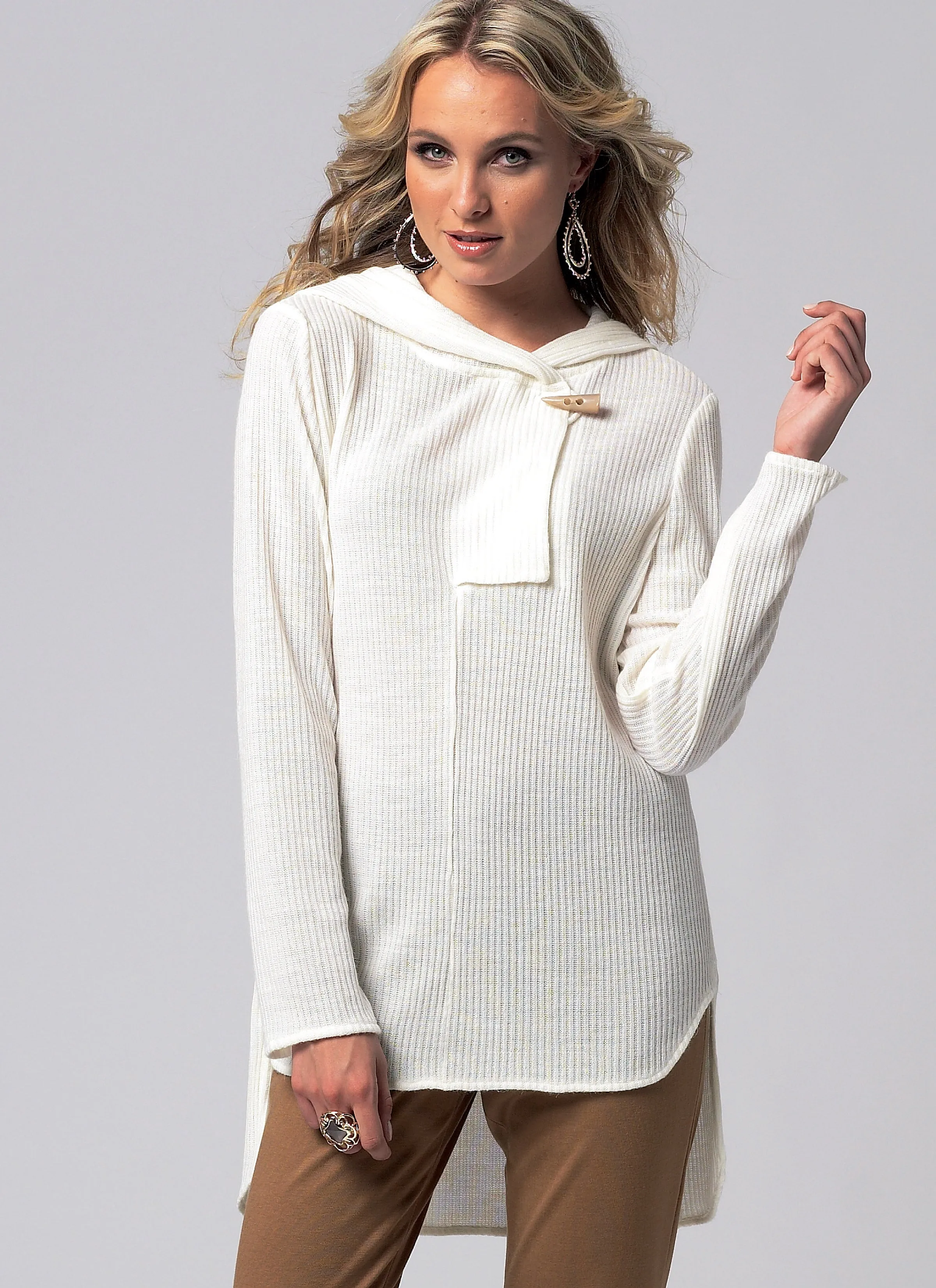 Vogue Pattern 8854 Misses' Tunic | Very Easy