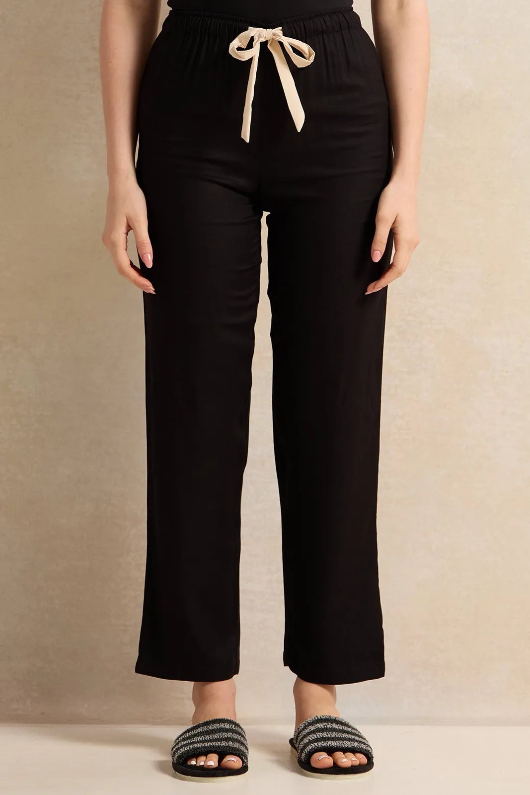 Women Black Collared Pyjama Set (2 Piece)